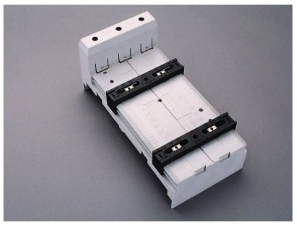 ADAPTADOR UNIVERSAL 3P 200A CONEXION DESDE ARRIBA